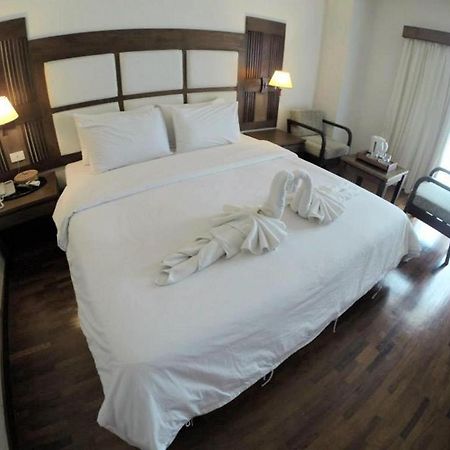 River City Hotel Mukdahan Dış mekan fotoğraf