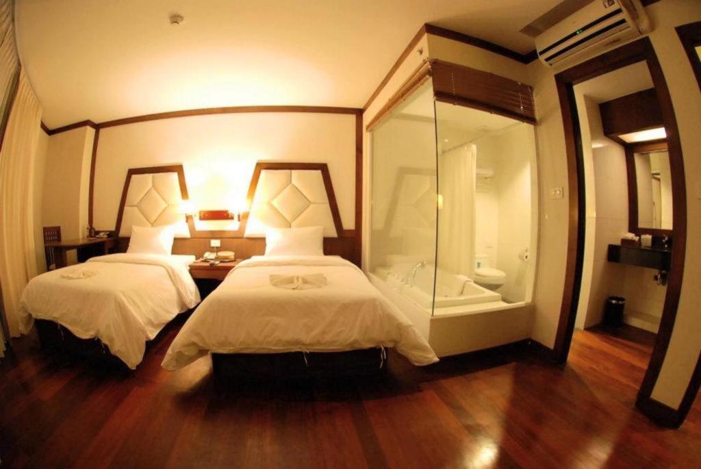 River City Hotel Mukdahan Dış mekan fotoğraf