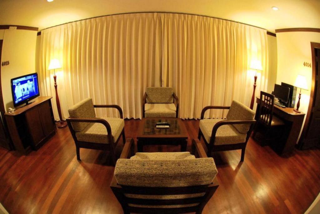 River City Hotel Mukdahan Dış mekan fotoğraf