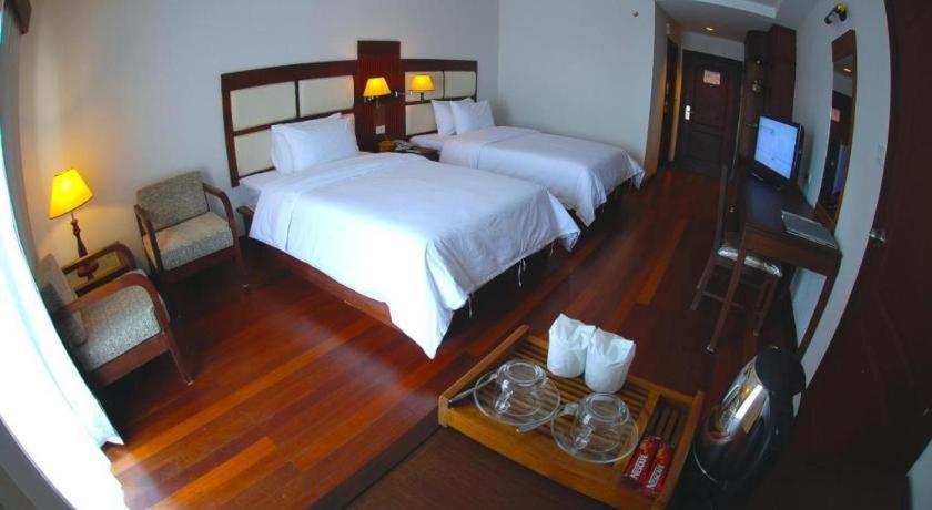 River City Hotel Mukdahan Dış mekan fotoğraf